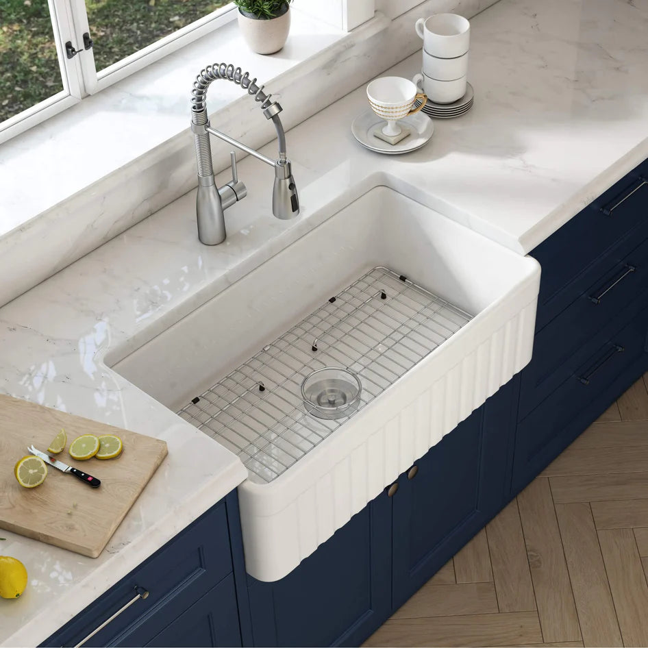 15 Charming and Memorable Farmhouse Kitchen Sink Ideas for Your Space