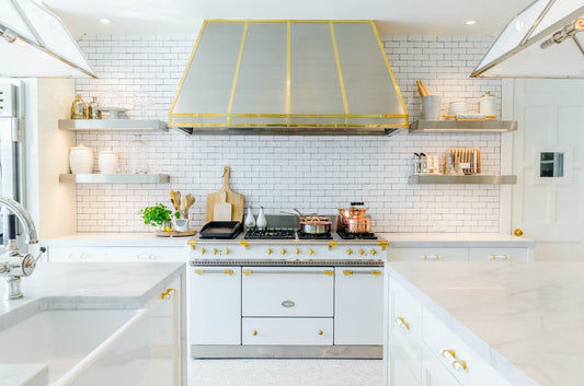 what size cabinet pulls should I use for my kitchen in 2025